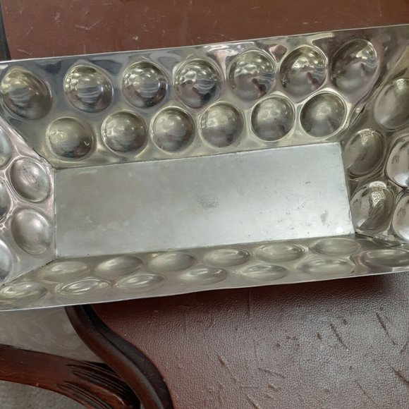 Torre and Tagus Metal Planter/ Centerpiece Box - Picture 1 of 4